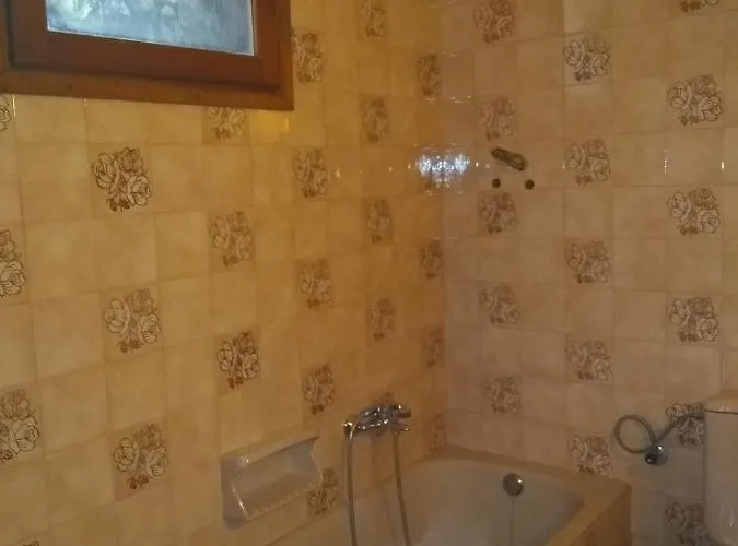 Christos Appartement *